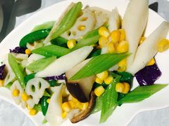 -金蝉食府(维吉奥广场店)