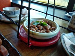 话梅花生-童年小筑餐厅(申花路店)
