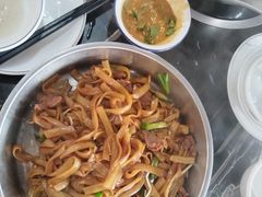 -牛一煲美食(江高店)