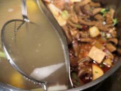 -左庭右院鲜牛肉火锅(金山万达店)