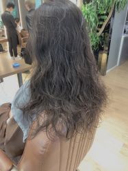 -意廊 Hair Salon
