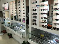 -罗创丹阳眼镜(童卫路店)