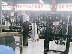 -星动力健身俱乐部(新塘店)