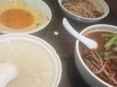 -张氏宽窄巷成都名小吃(茂业百货华强北店)