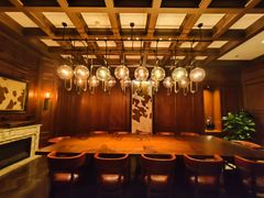 -恰餐厅及酒吧 CHAR Bar & Grill (北京丽都皇冠假日店)