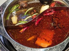 -佰人王串串香火锅(洋珠巷店)