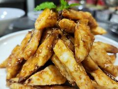 -俭寨大盘鸡·手抓肉·烧烤新疆菜(乌苏路店)