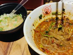 -万记麻辣烫国展总店