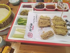 -肘子酥·天津菜·特色捞面(德云社店)