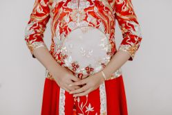 点击看大图 -藤薰定制中式嫁衣礼服旗袍店