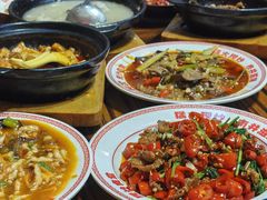 -山城欢现炒食堂(上海城店)