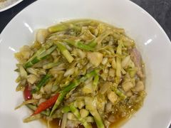 -洛东土菜馆(建国北路店)