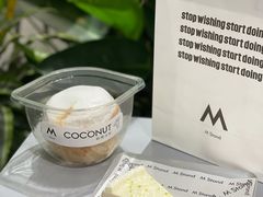 -M Stand(宁波万象城店)