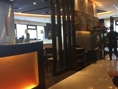 -必胜客(机场路店)