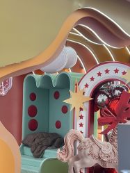 -奈尔宝·国风主题儿童乐园·亲子餐厅(豫园商城店)