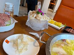 -佬土鹅肠火锅(中建大观店)