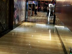 -中影佰纳国际影城DMAX(花都广百广场店)