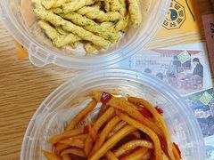 -新李记 · 口味菜馆(南郊公园店)