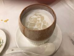 椰皇炖海底椰-金苑海鲜酒家(来魅力店)