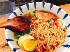 -陈家生煎(世茂双子塔店)