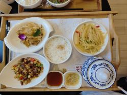 -明宇集团·积木枝芽母婴健康管理中心(天府店)