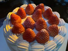 积慕草莓奶油蛋糕-积慕Cake(解放大道店)