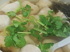 -手劲鱼丸馄饨铺(哈一百店)