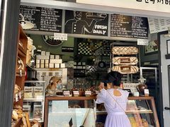 门面-Juicy Bakery(大学路店)