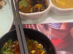 -洪氏嗨捞·猪肚鸡火锅(阳光天地店)