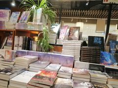-博览书店(越秀悦汇天地店)
