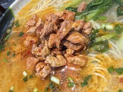 -黄阿姨锅贴大王(万航渡路店)