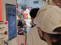 -白玉兰食品甜凤店(合生汇店)