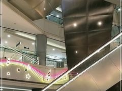 -百联南桥购物中心