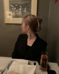 -茶发Salon·烫发染发理发