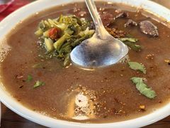 -龙翔小猪脚(龙头街店)