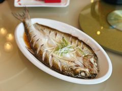 清蒸白鱼-七的湖·江南蟹舫·阳澄湖农家菜(蟹舫苑店)
