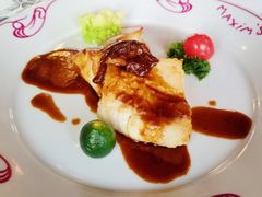 香煎银鳕鱼配鸡油菌红酒少司-马克西姆餐厅(崇文门店)