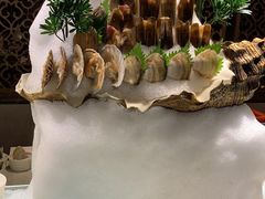 -雍和会海鲜姿造自助(湖东路店)
