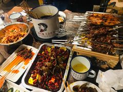 -喝丢一只鞋辣炒海鲜小烧烤(三八广场店)