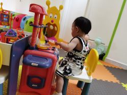 -趣童婴幼儿SPA母婴生活馆(孔雀城店)