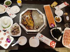 -鼎汇丰重庆老火锅(鞍顺园店)