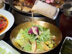 -辣尚瘾·烤鱼·新川菜(交大直营店)