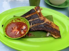 -明记烧鱼美味店