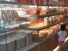 -新侨三宝乐面包店(崇文门店)
