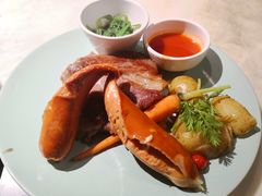 美国梅花猪扒鲜茄汁配德式烤肠-绿茵阁(体育西分店)