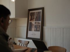 -Cafe Villa