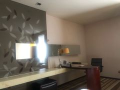 -雅枫国际酒店(深圳会展中心店)