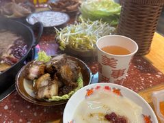 -赵美丽·重庆社区火锅·直营店(火车东站·中豪国际店)