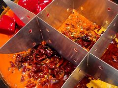 -岗上渣渣老火锅(两路口店)