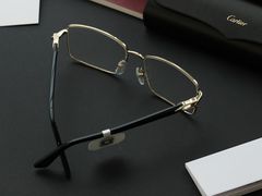 -目艮眼镜SHOWROOM(品牌集合店)
